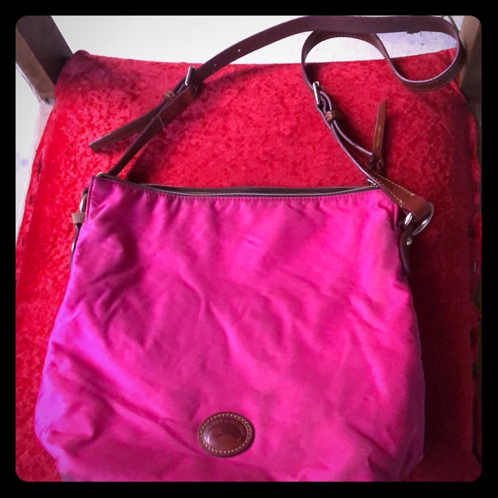 Long strap Pink Dooney and Bourke bag